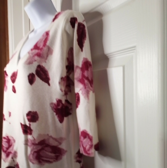 Lena Jeans Sweater Top Scoop Neck Three Forth Sleeves Size Small Gently … - Picture 5 of 10